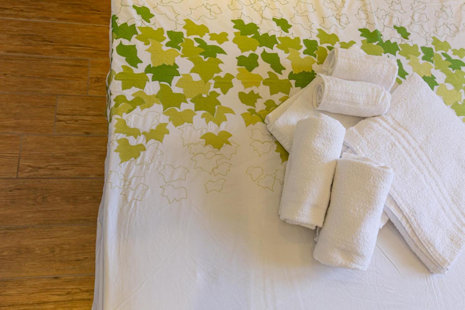 Prestige Garda Home - La Madonnina Пескьера-дель-Гарда Экстерьер фото