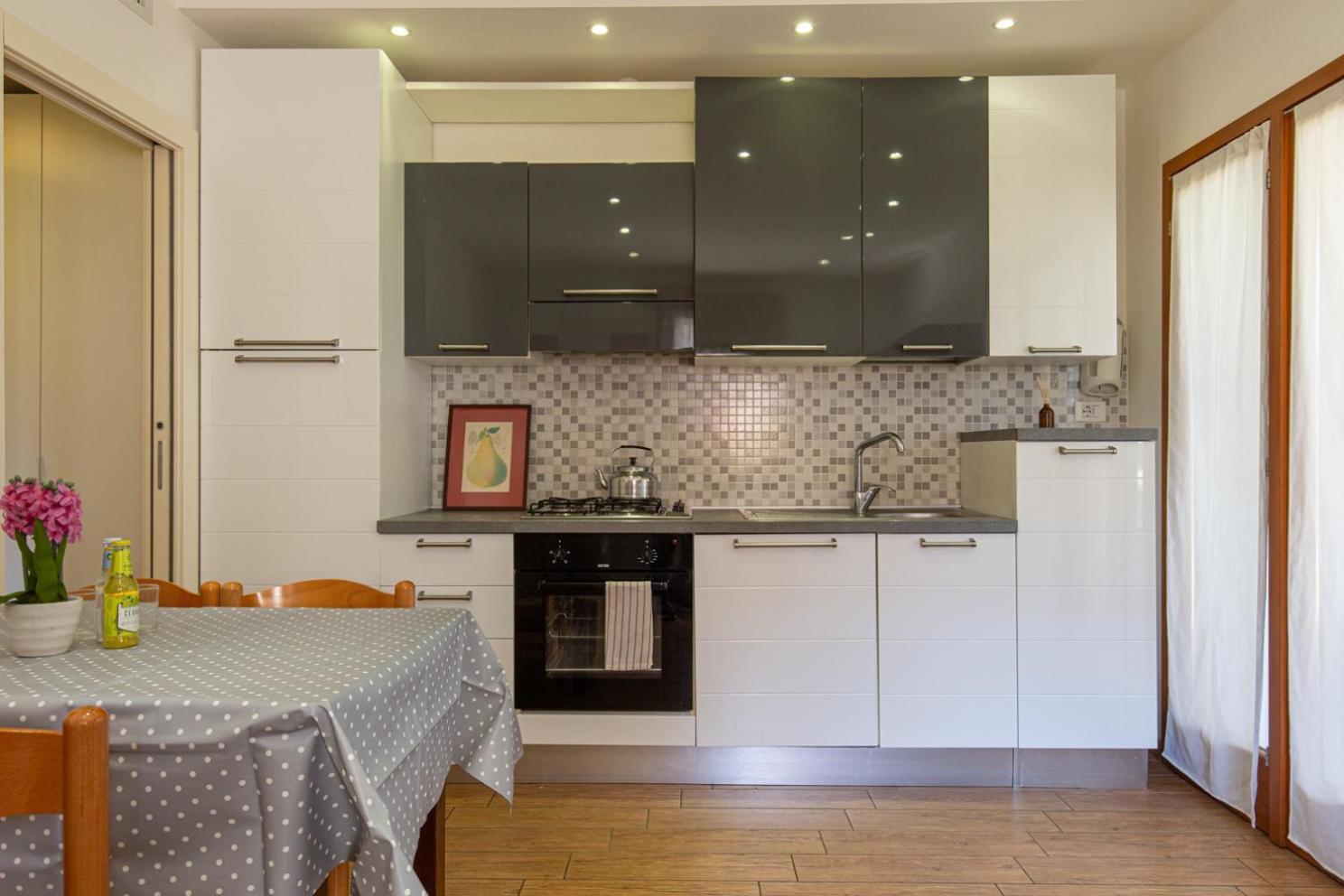 Prestige Garda Home - La Madonnina Пескьера-дель-Гарда Экстерьер фото