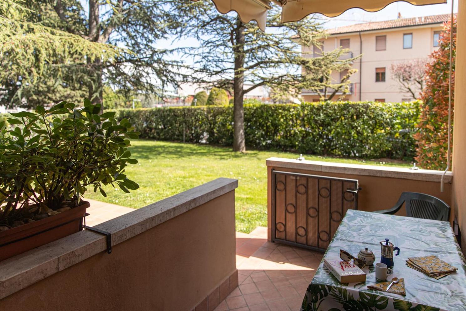 Prestige Garda Home - La Madonnina Пескьера-дель-Гарда Экстерьер фото